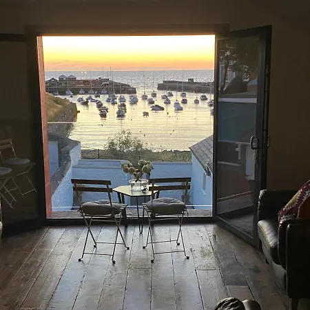 Aberaeron Island House - Panoramic Harbour Views Villa Exterior photo