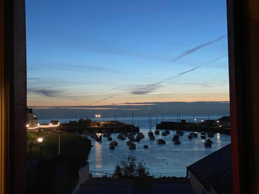Holiday home Island House - Panoramic Harbour Views *