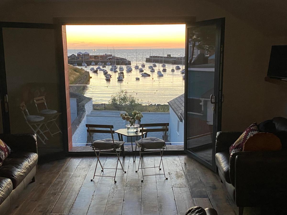 Island House - Panoramic Harbour Views Holiday home Aberaeron
