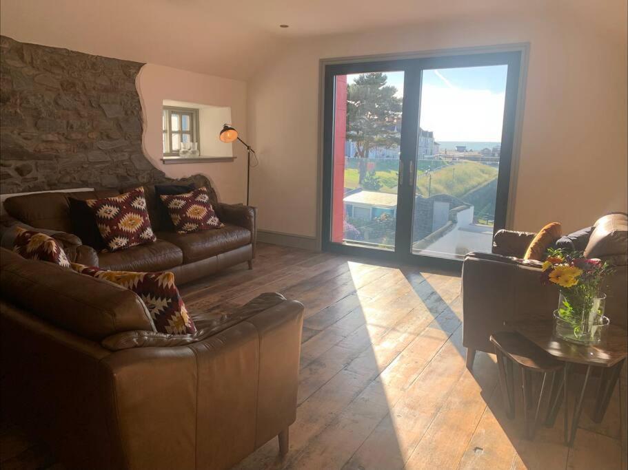 Holiday home Island House - Panoramic Harbour Views *
